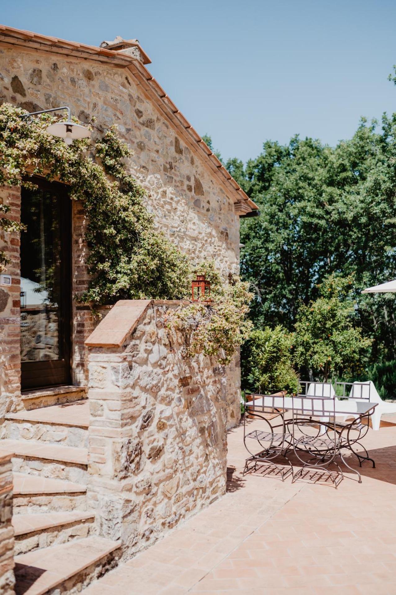 Borghetto Poggio Bianco Villa Radicondoli Exterior photo